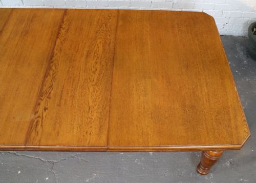 8FT VICTORIAN OAK EXTENDING DINING TABLE SEATS 10 - ADDITIONAL PHOTO 11