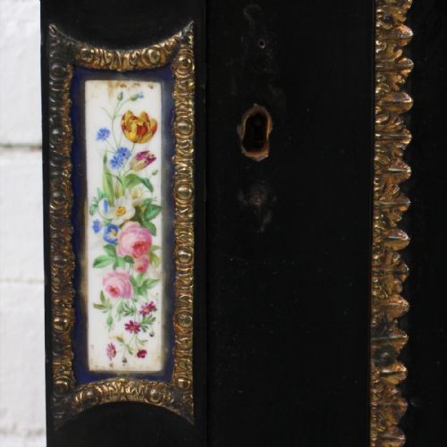 VICTORIAN GILTMETAL PORCELAIN MOUNTED EBONISED PIER CABINET - ADDITIONAL PHOTO 6