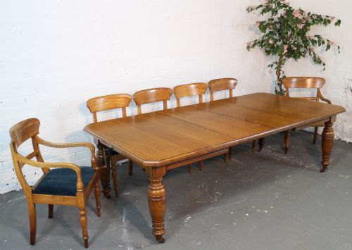 8FT VICTORIAN OAK EXTENDING DINING TABLE SEATS 10 - ADDITIONAL PHOTO 2
