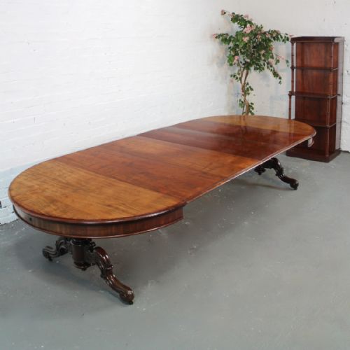 victorian circular mahogany extending dining table leaf holder 11ftseats 12 - CATEGORY: ANTIQUE TABLES - DATED VICTORIAN
