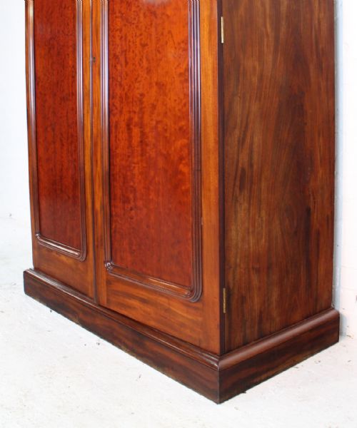 VICTORIAN MAHOGANY TWO DOOR DEEP WARDROBE - ADDITIONAL PHOTO 14