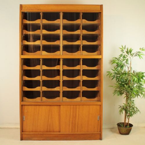 large oak haberdashery shop cabinet - CATEGORY: ANTIQUE CABINETS - DATED 1930