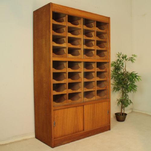 LARGE OAK HABERDASHERY SHOP CABINET - ADDITIONAL PHOTO 1