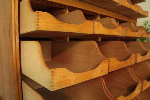 LARGE OAK HABERDASHERY SHOP CABINET - ADDITIONAL PHOTO 6