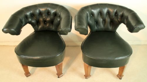 PAIR OF ARTS CRAFTS OAK LEATHER DESK CHAIRS - ADDITIONAL PHOTO 5