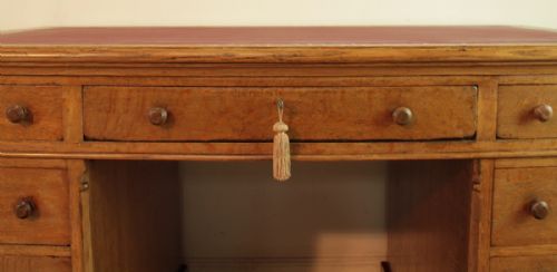 VICTORIAN GILLOWS OAK PARTNERS PEDESTAL DESK - ADDITIONAL PHOTO 4