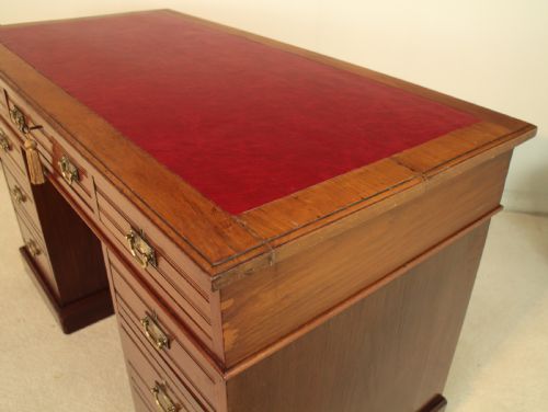 LATE VICTORIAN WALNUT PEDESTAL DESK C1880 - ADDITIONAL PHOTO 20