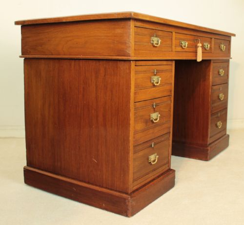 LATE VICTORIAN WALNUT PEDESTAL DESK C1880 - ADDITIONAL PHOTO 22