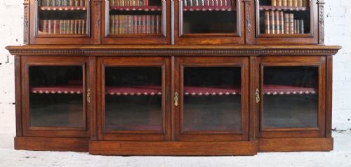 LARGE VICTORIAN OAK BREAKFRONT BOOKCASE ATTRIBUTED TO MAPLE CO - ADDITIONAL PHOTO 4