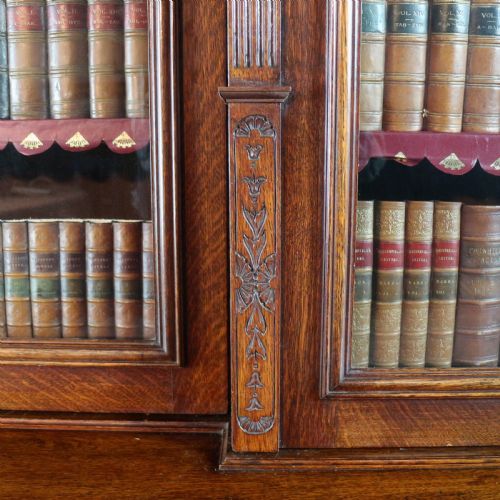 LARGE VICTORIAN OAK BREAKFRONT BOOKCASE ATTRIBUTED TO MAPLE CO - ADDITIONAL PHOTO 12