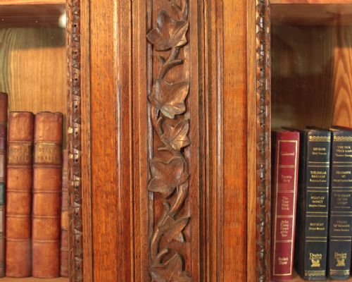 VICTORIAN IVY CARVED OAK LIBRARY BOOKCASE - ADDITIONAL PHOTO 5