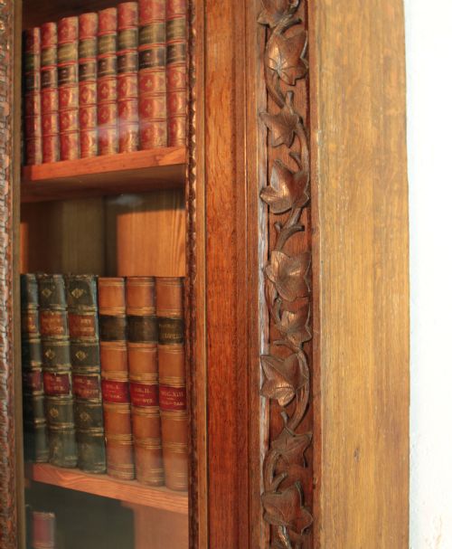 VICTORIAN IVY CARVED OAK LIBRARY BOOKCASE - ADDITIONAL PHOTO 12