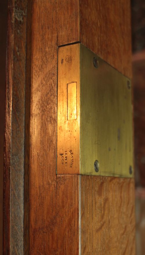 VICTORIAN IVY CARVED OAK LIBRARY BOOKCASE - ADDITIONAL PHOTO 27