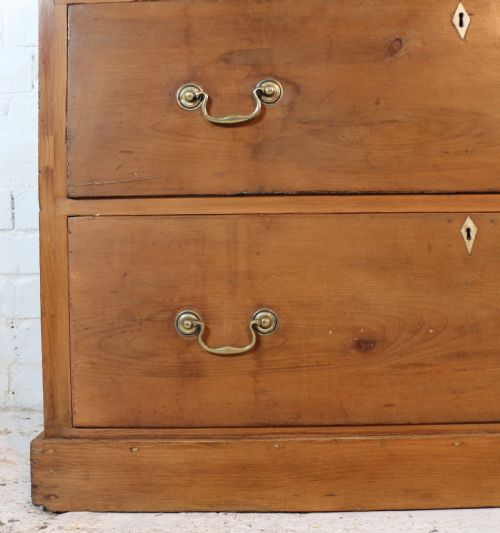 EARLY VICTORIAN ANTIQUE SCOTTISH PINE ESTATE CHEST - ADDITIONAL PHOTO 5