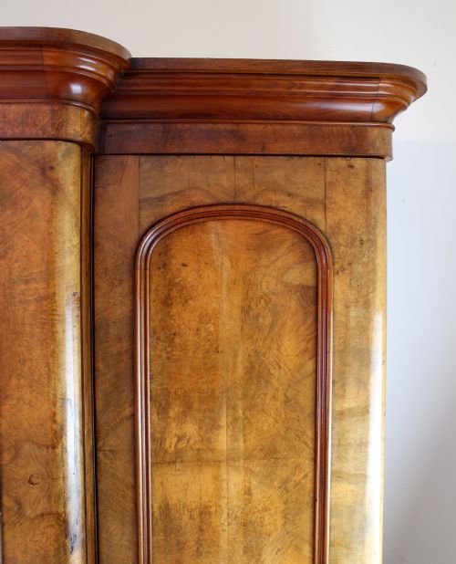 VICTORIAN WALNUT BREAKFRONT FITTED WARDROBE - ADDITIONAL PHOTO 7