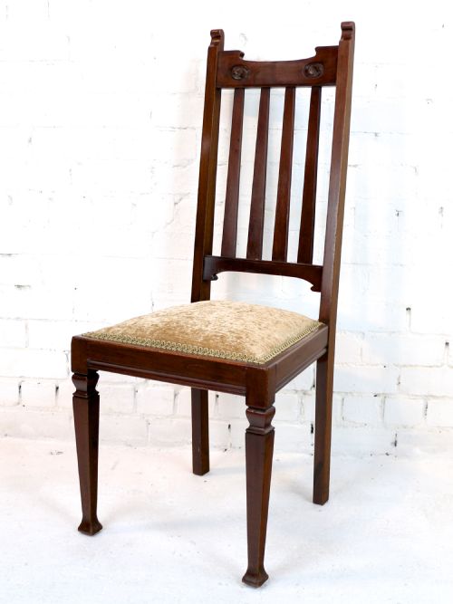 SET OF TWELVE ARTS CRAFTS WALNUT DINING CHAIRS ATTRIBUTED TO SHAPLAND PETTER 12 - ADDITIONAL PHOTO 5