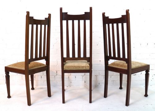 SET OF TWELVE ARTS CRAFTS WALNUT DINING CHAIRS ATTRIBUTED TO SHAPLAND PETTER 12 - ADDITIONAL PHOTO 6