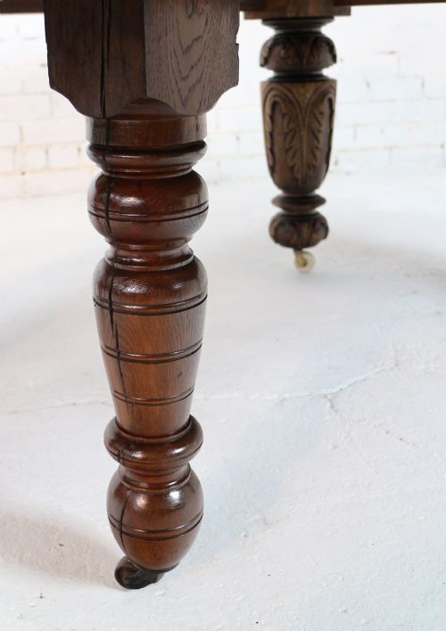 VICTORIAN CARVED GOLDEN OAK EXTENDING DINING TABLE 9FT 9 SEATS 12 - ADDITIONAL PHOTO 23