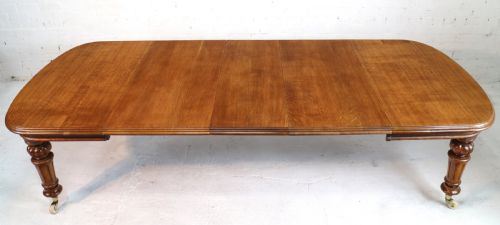 VICTORIAN OAK EXTENDING DINING TABLE 3 LEAVES 10FTSEATS 12 - ADDITIONAL PHOTO 4
