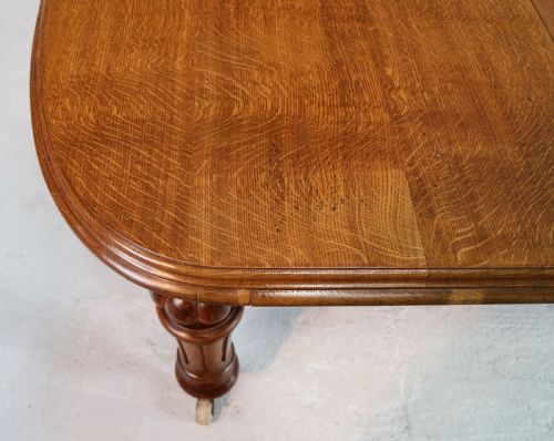 VICTORIAN OAK EXTENDING DINING TABLE 3 LEAVES 10FTSEATS 12 - ADDITIONAL PHOTO 17
