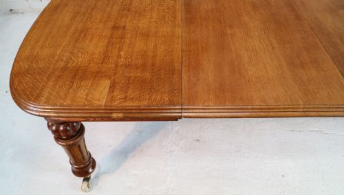 VICTORIAN OAK EXTENDING DINING TABLE 3 LEAVES 10FTSEATS 12 - ADDITIONAL PHOTO 28