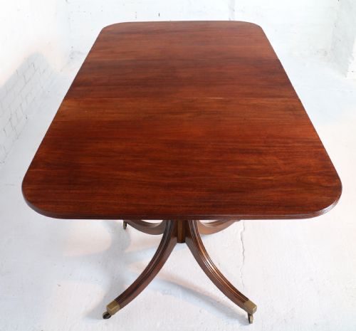 REGENCY STYLE SOLID MAHOGANY EXTENDING TWIN PILLAR DINING TABLE C1920 - ADDITIONAL PHOTO 8