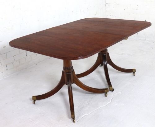 REGENCY STYLE SOLID MAHOGANY EXTENDING TWIN PILLAR DINING TABLE C1920 - ADDITIONAL PHOTO 15