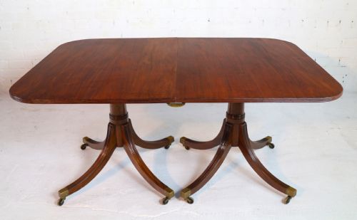REGENCY STYLE SOLID MAHOGANY EXTENDING TWIN PILLAR DINING TABLE C1920 - ADDITIONAL PHOTO 16
