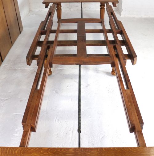 EARLY VICTORIAN EXTRA WIDE 20FT OAK EXTENDING DINING TABLE 7 LEAVES - ADDITIONAL PHOTO 14