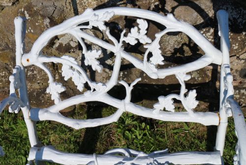 A VICTORIAN CAST IRON SERPENT TWIG PATTERN GARDEN SEAT OR BENCH CIRCA 1860 - ADDITIONAL PHOTO 5