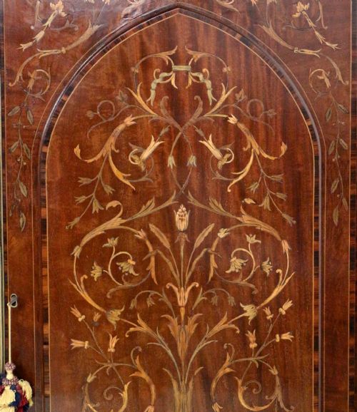 19TH CENTURY MAHOGANY MARQUETRY FITTED WARDROBE BY EDWARDS ROBERTS OF LONDON - ADDITIONAL PHOTO 16