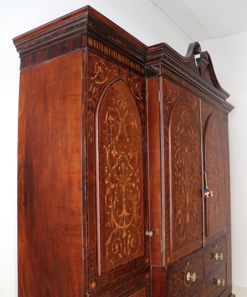 19TH CENTURY MAHOGANY MARQUETRY FITTED WARDROBE BY EDWARDS ROBERTS OF LONDON - ADDITIONAL PHOTO 27