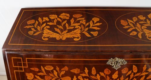 DUTCH MARQUETRY BOMB BUREAU 19TH CENTURY - ADDITIONAL PHOTO 6