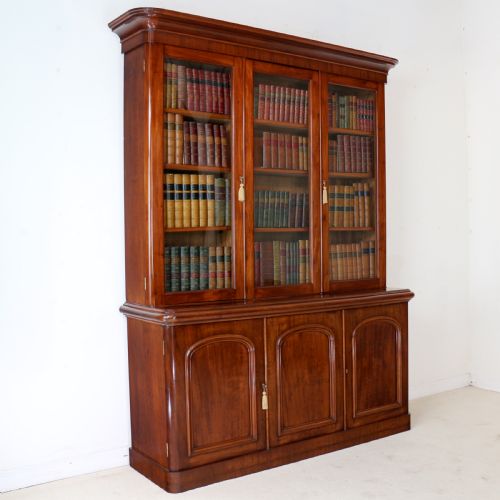victorian mahogany three door bookcase - CATEGORY: ANTIQUE BOOKCASES - DATED VICTORIAN