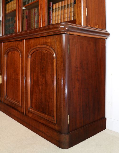 VICTORIAN MAHOGANY THREE DOOR BOOKCASE - ADDITIONAL PHOTO 24