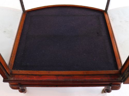 VICTORIAN MAHOGANY BOWFRONT SHOP DISPLAY CABINET - ADDITIONAL PHOTO 19