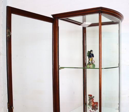 VICTORIAN MAHOGANY BOWFRONT SHOP DISPLAY CABINET - ADDITIONAL PHOTO 28