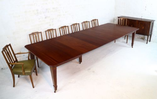 ANTIQUE MAHOGANY EXTENDING DINING TABLE WITH FOUR LEAVES LEAF HOLDER BY JAMES GARVIE SONS ABERDEEN - ADDITIONAL PHOTO 2