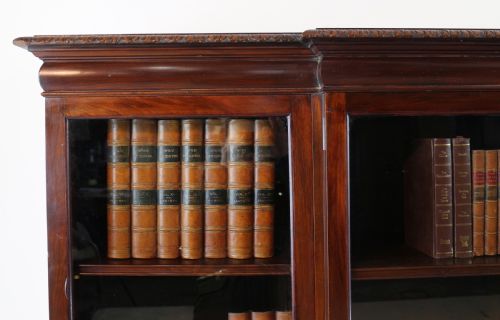 VICTORIAN BREAKFRONT CARVED MAHOGANY GLAZED BOOKCASE - ADDITIONAL PHOTO 6