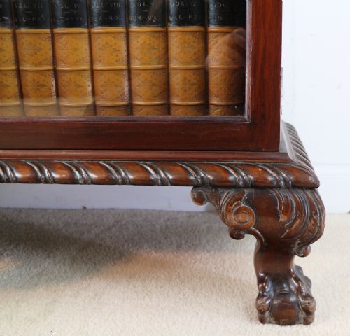 VICTORIAN BREAKFRONT CARVED MAHOGANY GLAZED BOOKCASE - ADDITIONAL PHOTO 14