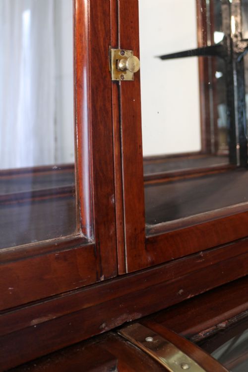 VICTORIAN MAHOGANY SHOP OR JEWELLERY DISPLAY CABINET - ADDITIONAL PHOTO 6