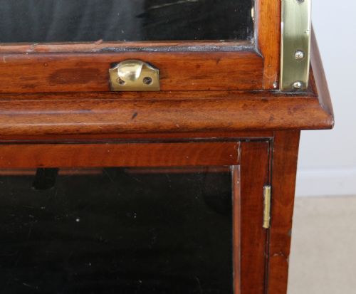 VICTORIAN MAHOGANY SHOP OR JEWELLERY DISPLAY CABINET - ADDITIONAL PHOTO 8