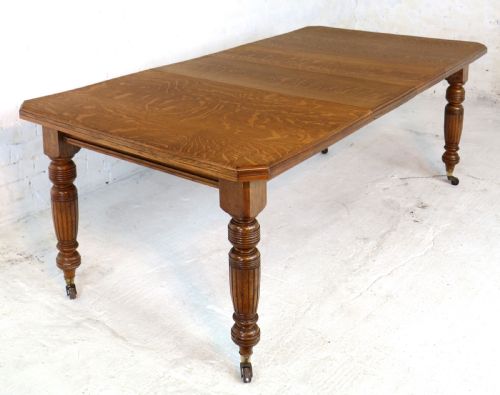 VICTORIAN OAK DINING TABLE 2 LEAVES 6FT 10SEATS 8 - ADDITIONAL PHOTO 4