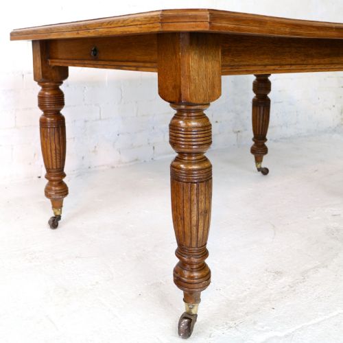 VICTORIAN OAK DINING TABLE 2 LEAVES 6FT 10SEATS 8 - ADDITIONAL PHOTO 17