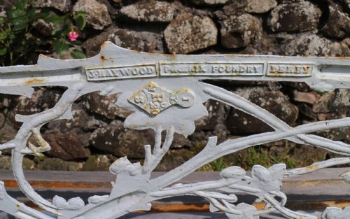 RARE VICTORIAN PHOENIX FOUNDRY RUSTIC PATTERN CAST IRON GARDEN SEATBENCH - ADDITIONAL PHOTO 18
