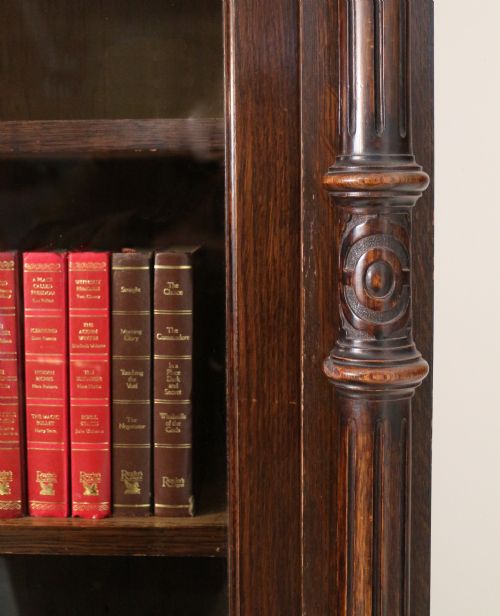 LARGE VICTORIAN CARVED OAK ELIZABETHAN REVIVAL BREAKFRONT BOOKCASE BY WYLIE LOCHHEAD - ADDITIONAL PHOTO 10