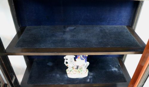 PAIR OF VICTORIAN GILT METAL MOUNTED EBONISED AND AMBOYNA INLAID PIER DISPLAY CABINETS - ADDITIONAL PHOTO 25
