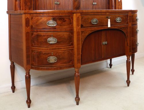 GEORGE III SCOTTISH FLAME MAHOGANY STAGEBACK SIDEBOARD - ADDITIONAL PHOTO 20
