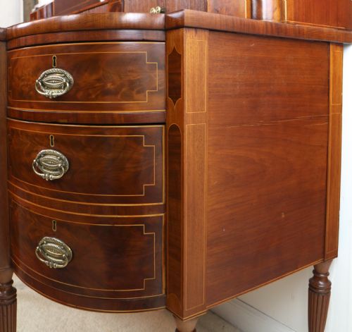 GEORGE III SCOTTISH FLAME MAHOGANY STAGEBACK SIDEBOARD - ADDITIONAL PHOTO 22