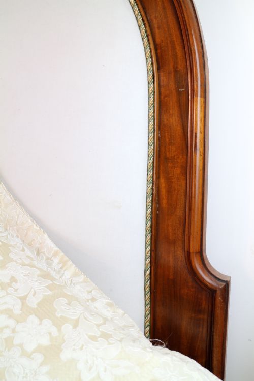 VICTORIAN HIGH BACK MAHOGANY UPHOLSTERED DOUBLE BED - ADDITIONAL PHOTO 10
